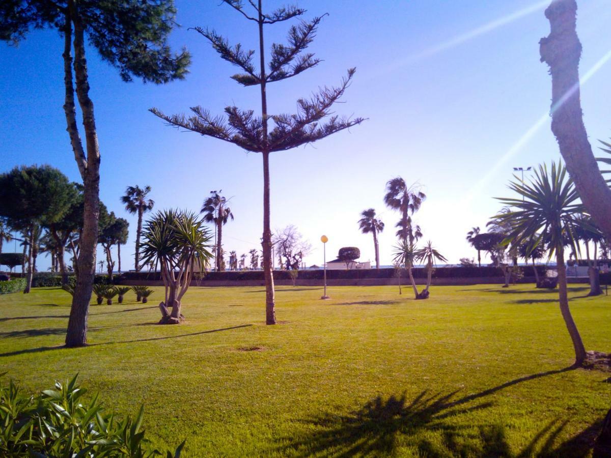 Playa La Cala In Front Of The Beach Free Parking Apartment Malaga Exterior photo