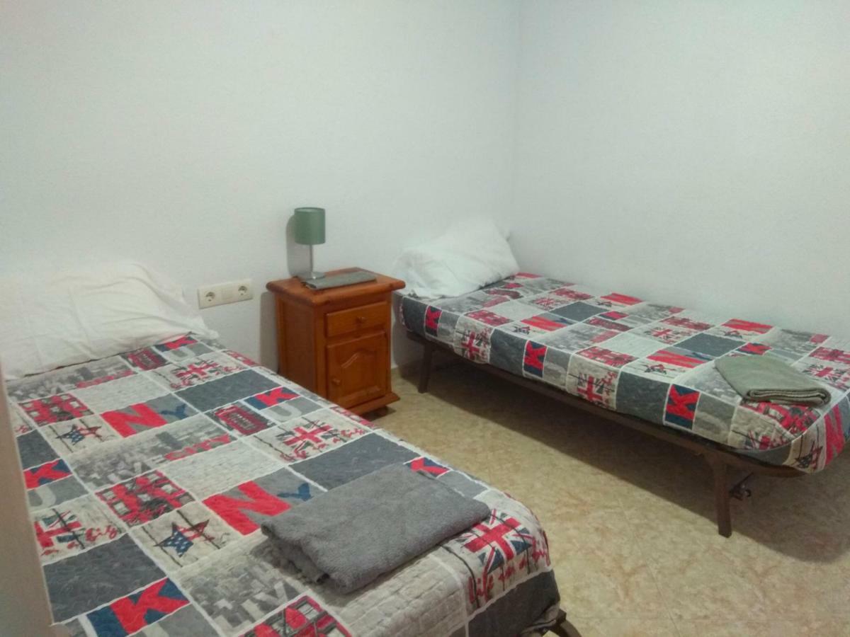 Playa La Cala In Front Of The Beach Free Parking Malaga Exterior photo